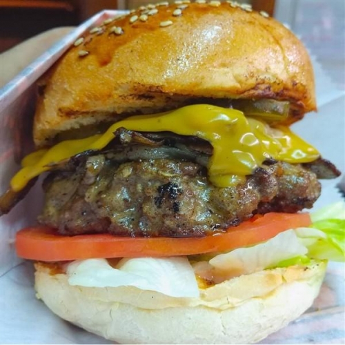 Mushroom Cheeseburger